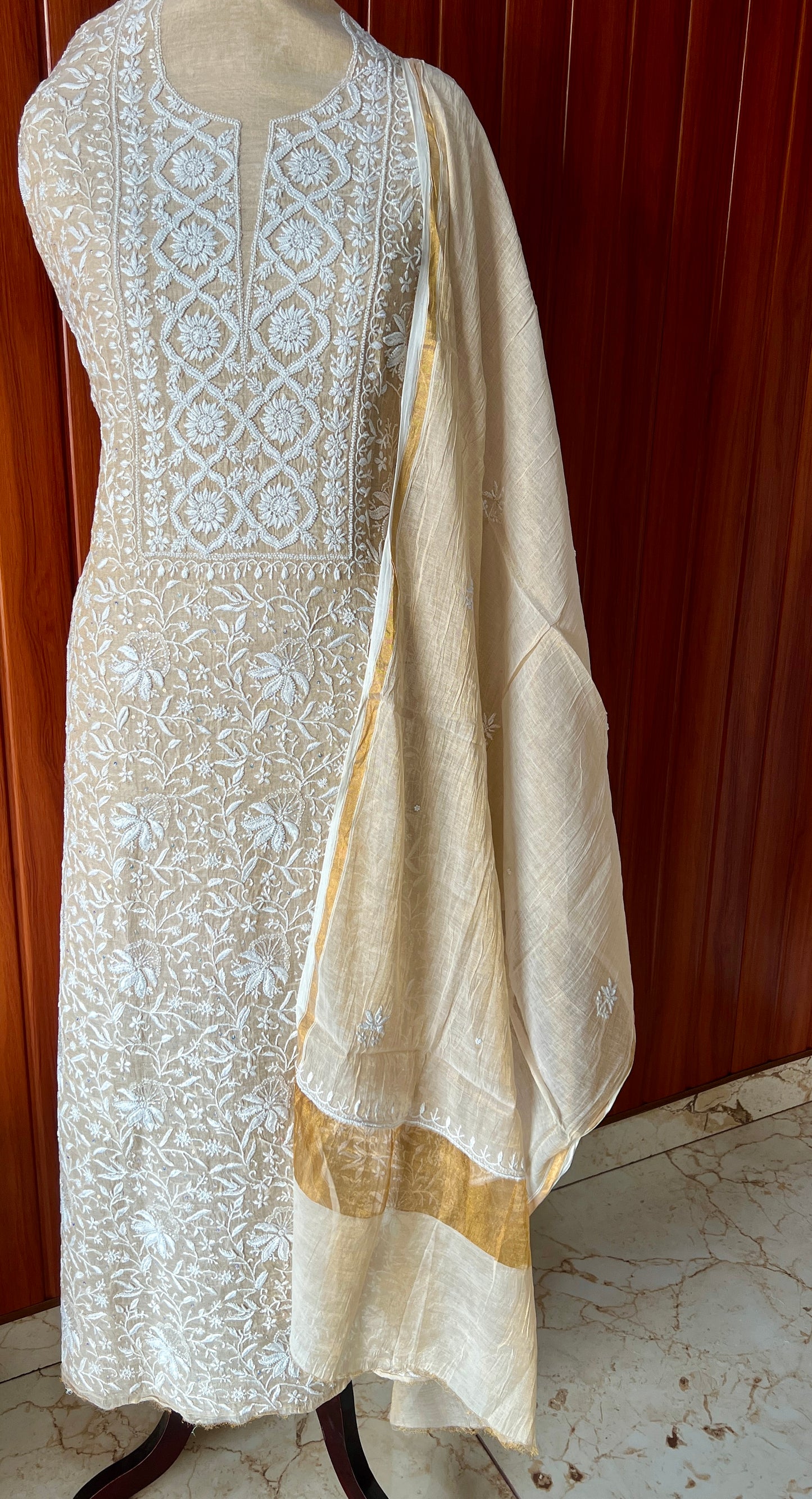 Pure Tissue Chikankari and pearl embroidered kurta and dupatta