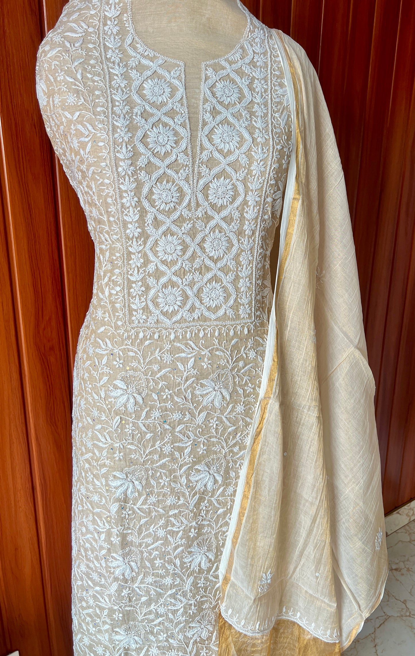 Pure Tissue Chikankari and pearl embroidered kurta and dupatta