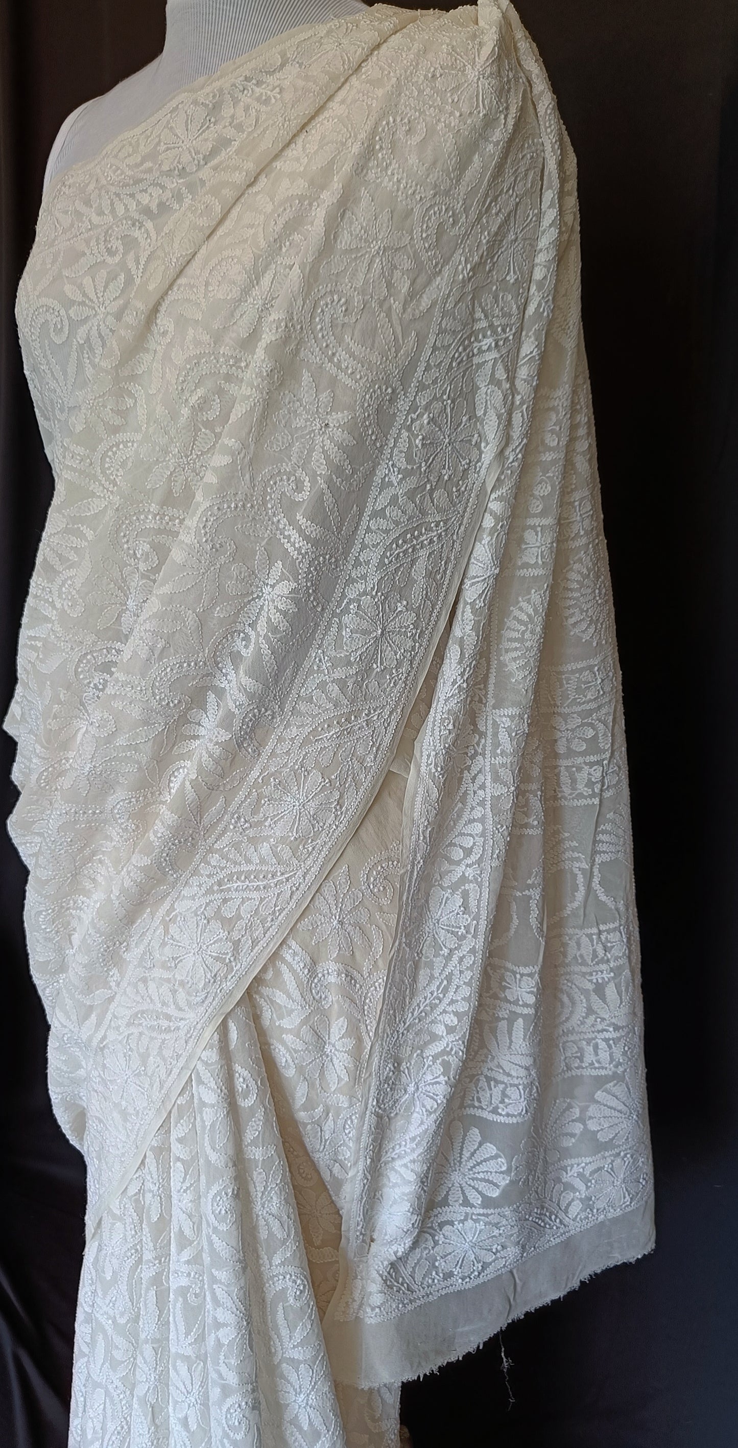 Ruhani Off White Allover Chikankari Hand Embroidered Saree